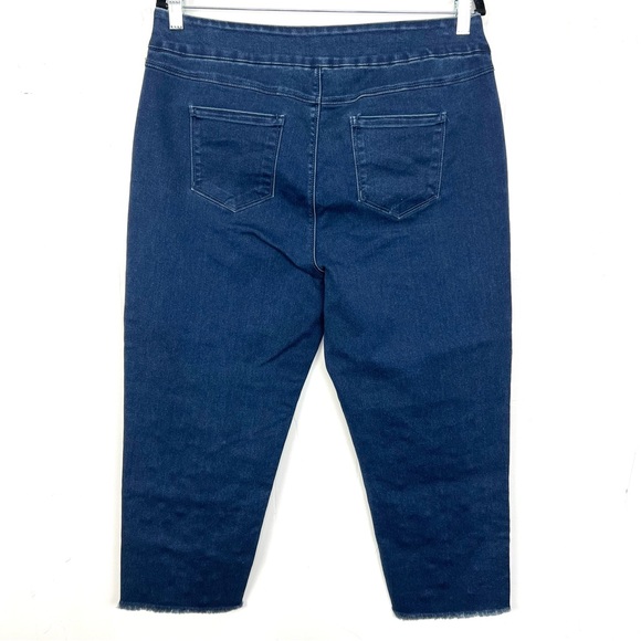 Lulu B Dark Wash Pearl Embellished Cropped Jeans Size 14 Pull On Stretch Capris - Picture 4 of 4